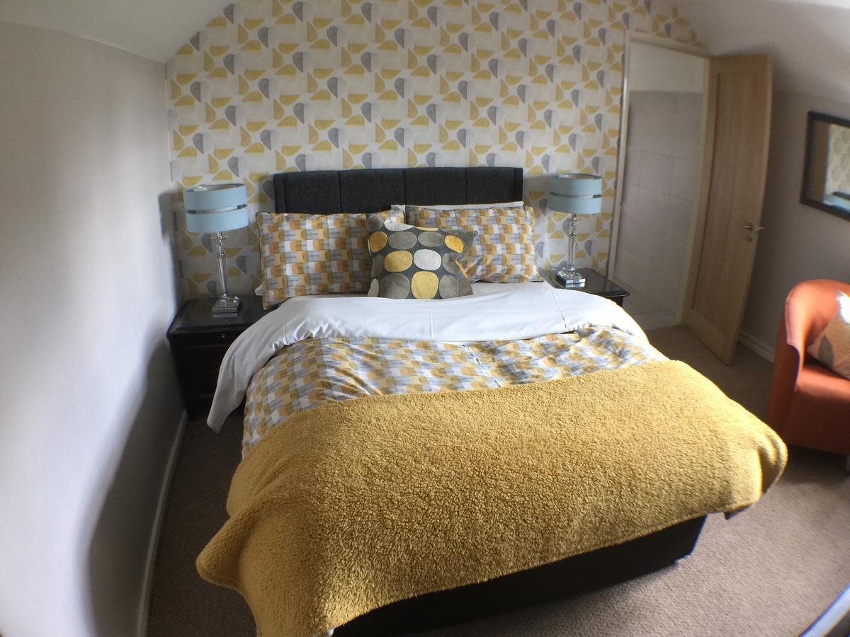 The Chestnuts Guest House 애더스톤 외부 사진